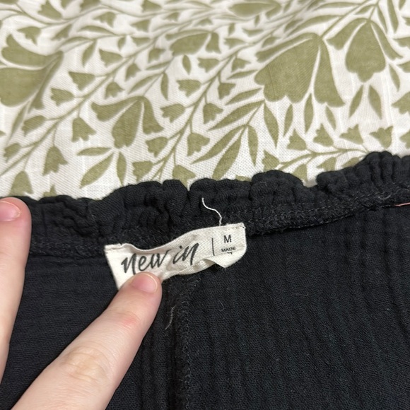 Black Ruffled Tiered Mini Sundress - Picture 3 of 4